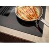 Płyta indukcujna z wbudowanym okapem ELECTROLUX ECC83443CZ